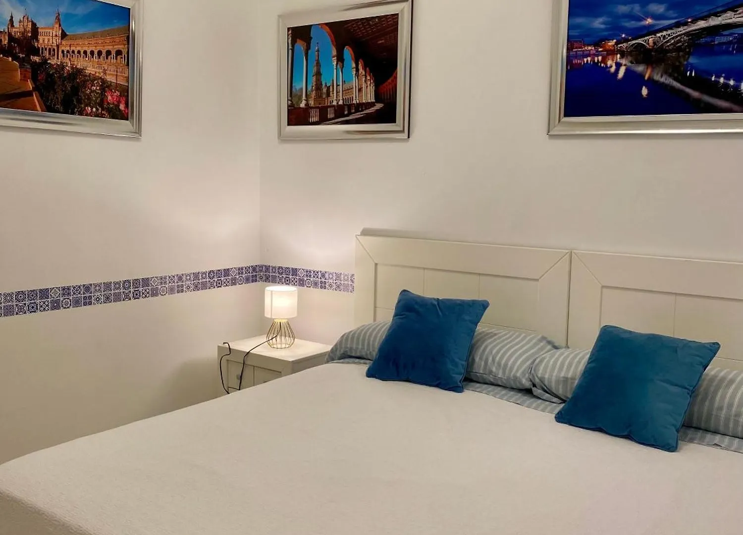 Appartement Santa Cruz - City Center Boutique Apartment-Private Free Parking Sevilla Spanje