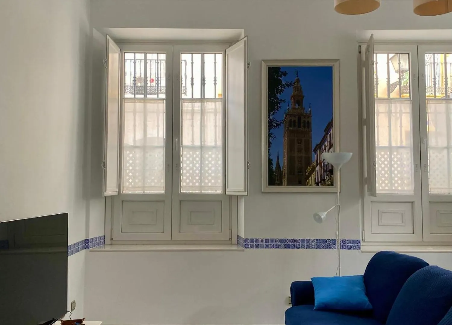 Santa Cruz - City Center Boutique Apartment-Private Free Parking Sevilla Apartman